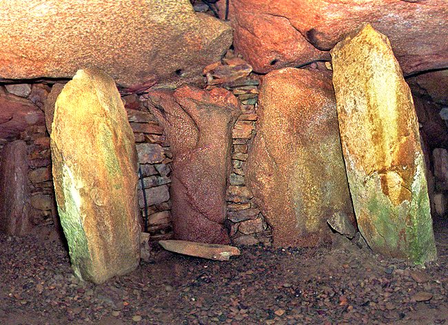 La Hougue Bie - interior